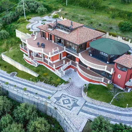 Rosaria Relax E Вилла